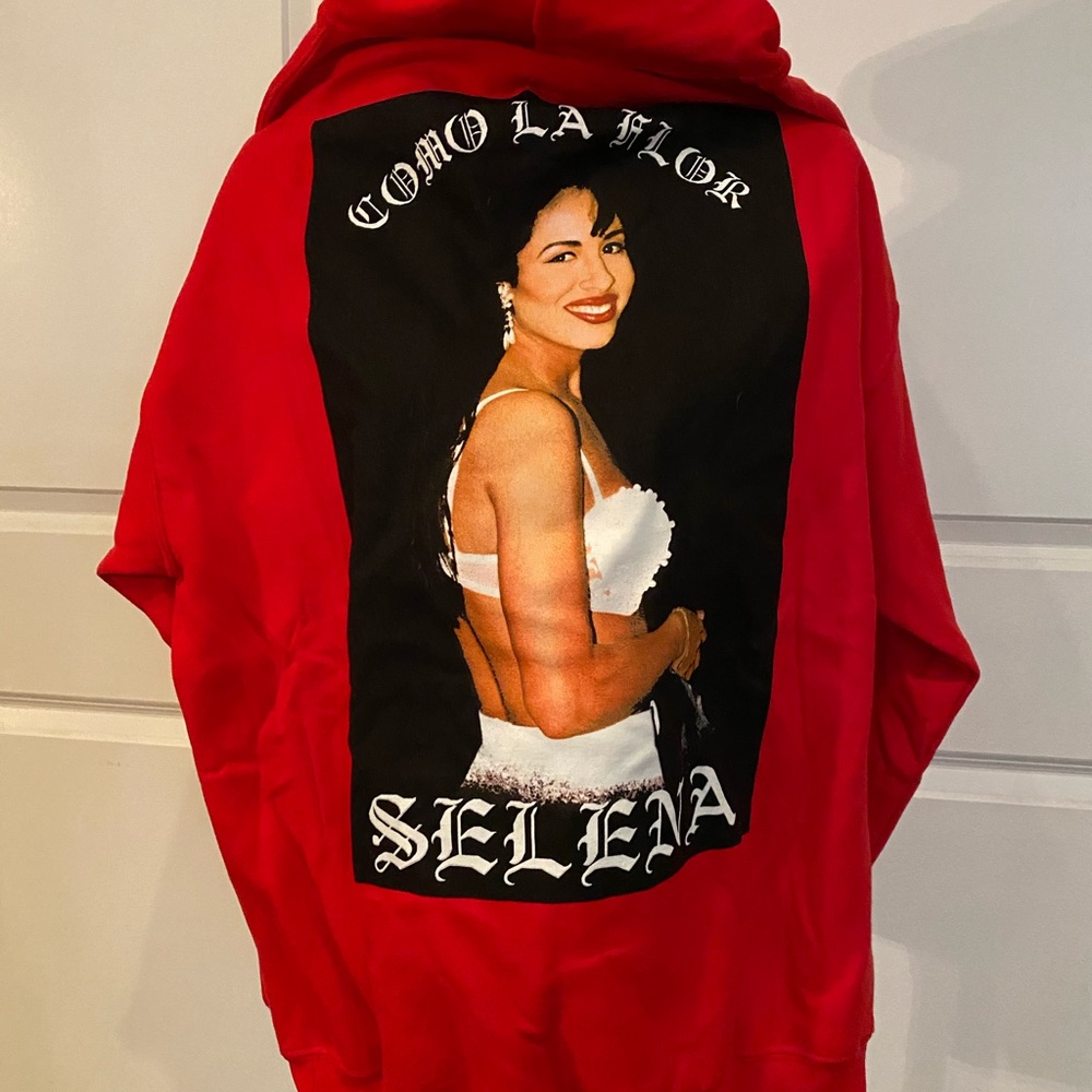Selena red hoody